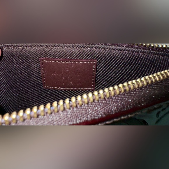 Louis Vuitton Mini Pochette Monogram - New with Box - M90597 Perfect Condition - Picture 12 of 17